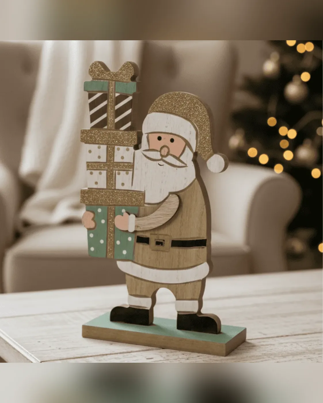 Enfeite Decorativo Papai Noel de Madeira com Presentes 20cm